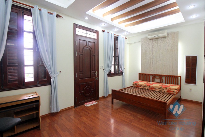 Good price house with 04 bedrooms for rent in Au Co St, Tay Ho, Hanoi